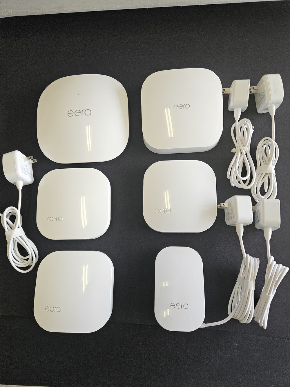 eero White Mesh Wi‑Fi System Pack with Power Adapters (7 Units)